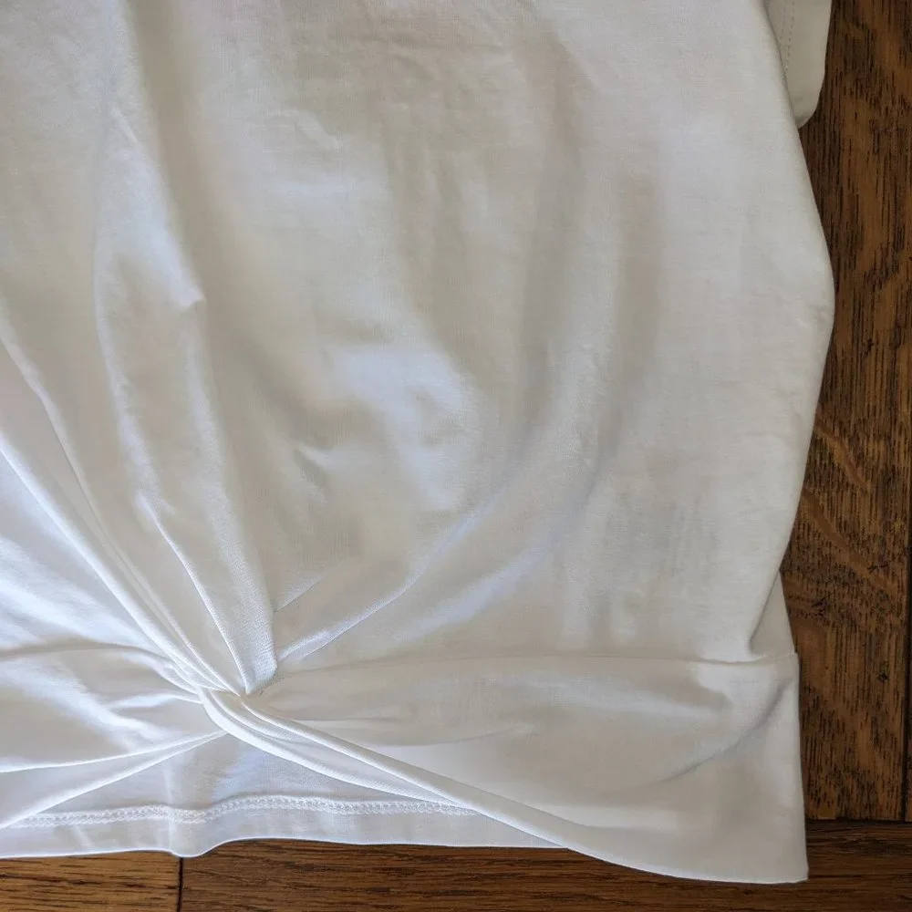 White Gajigaji Short Sleeve Knot Front Crop Top in a Misses size Medium - Picture 11 of 13